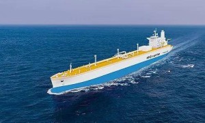 韩国政府将斥资105亿元推动造船发展。8月6日上海造船会交流