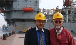 19年后再戴大连造船帽子，喜见中国造船发展摘下全球造船皇冠最耀眼明珠